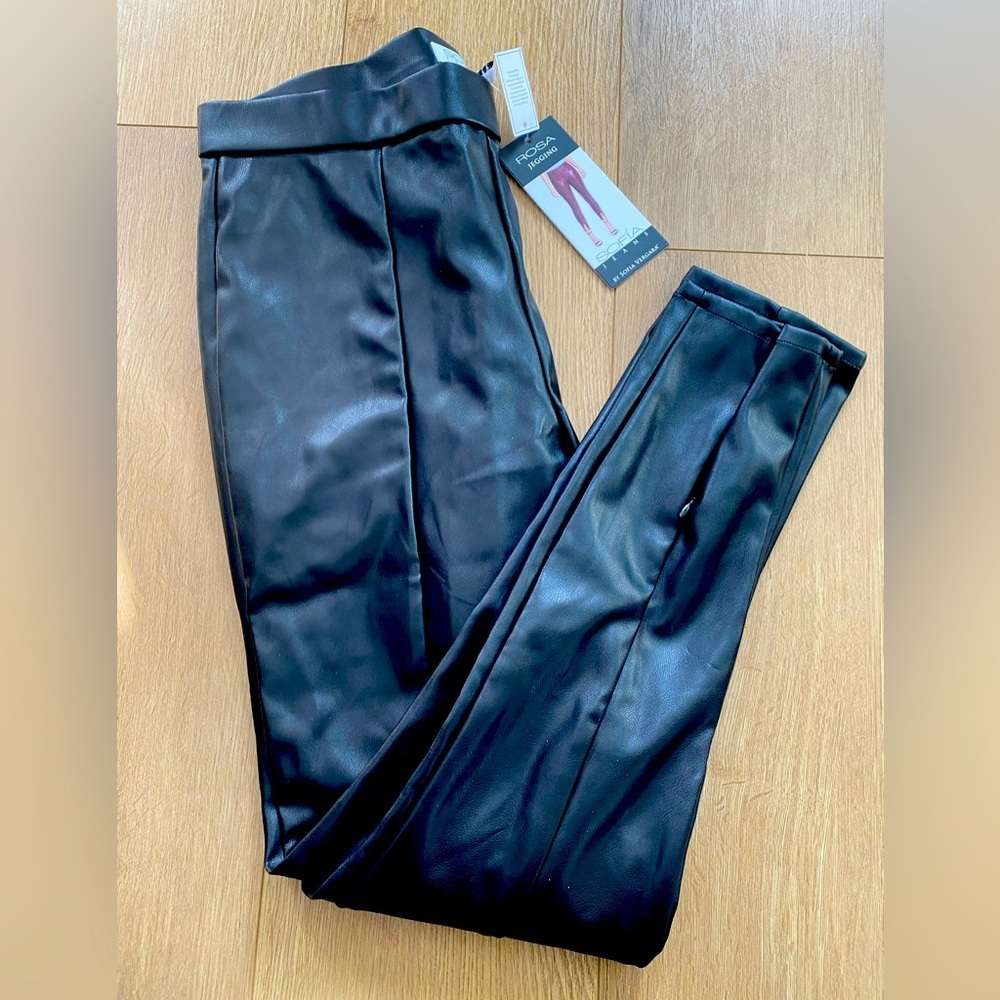 Sofia Vergara BLACK Jeggins Rosa Zip Hem Faux Leather pull On Stretchy